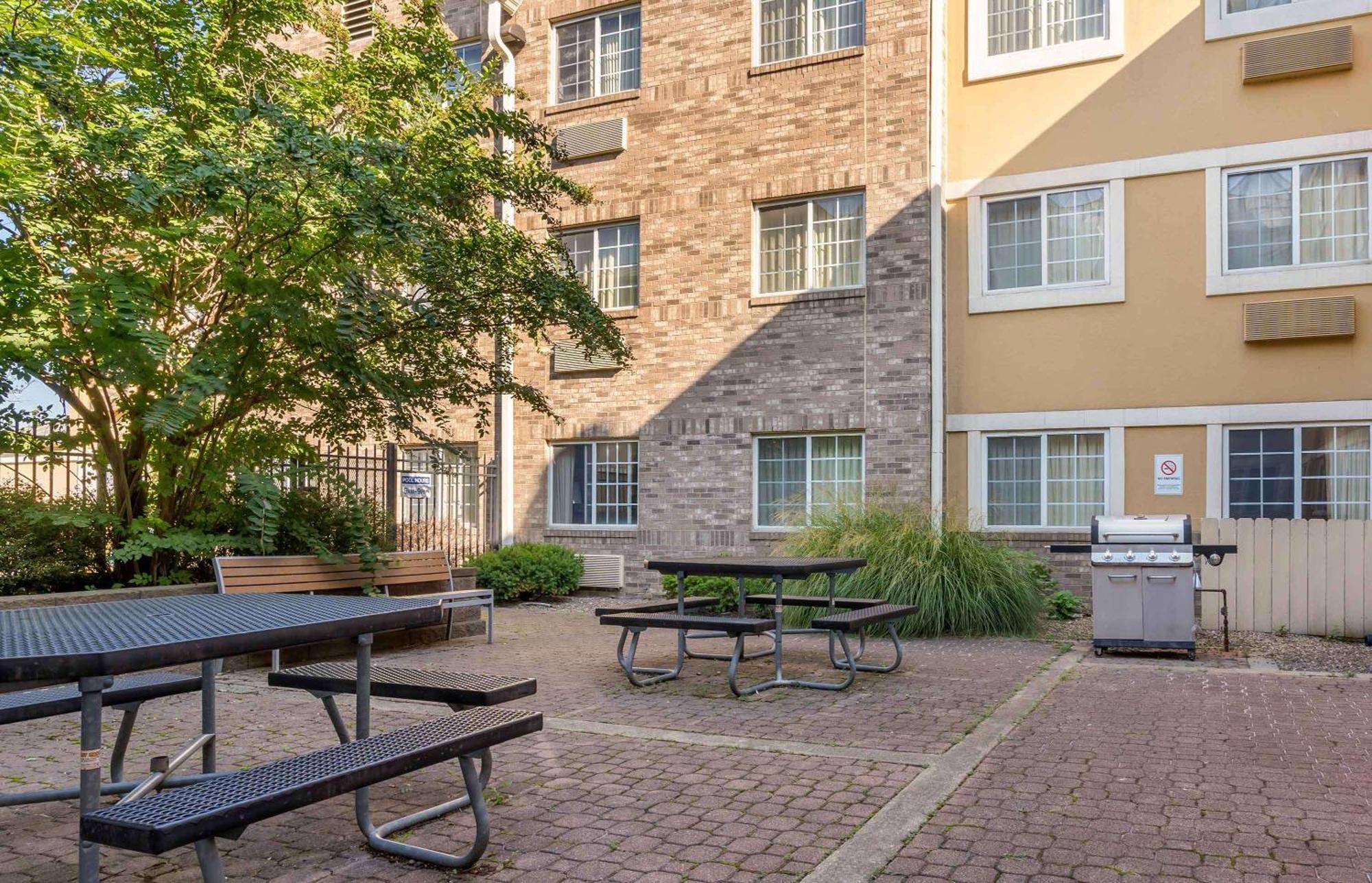Extended Stay America Suites - Louisville - Alliant Avenue Zewnętrze zdjęcie